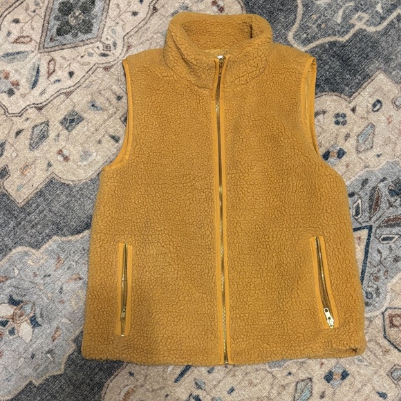 J. Crew women’s Fleece VestWarm Mustard size small